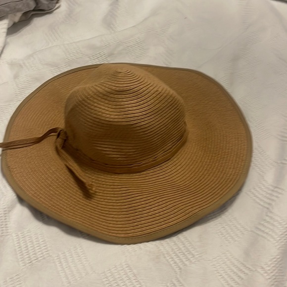 David and Young Accessories David And Young Sun Hat Poshmark